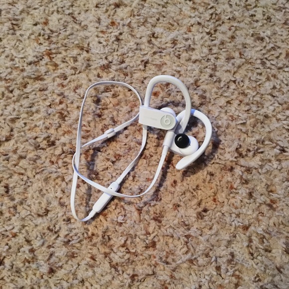 Beats by Dre Wireless - Picture 1 of 2